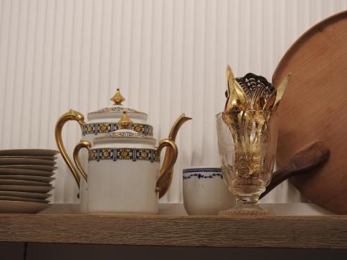 Tea set