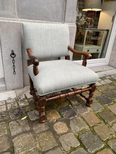 Period walnut small chair